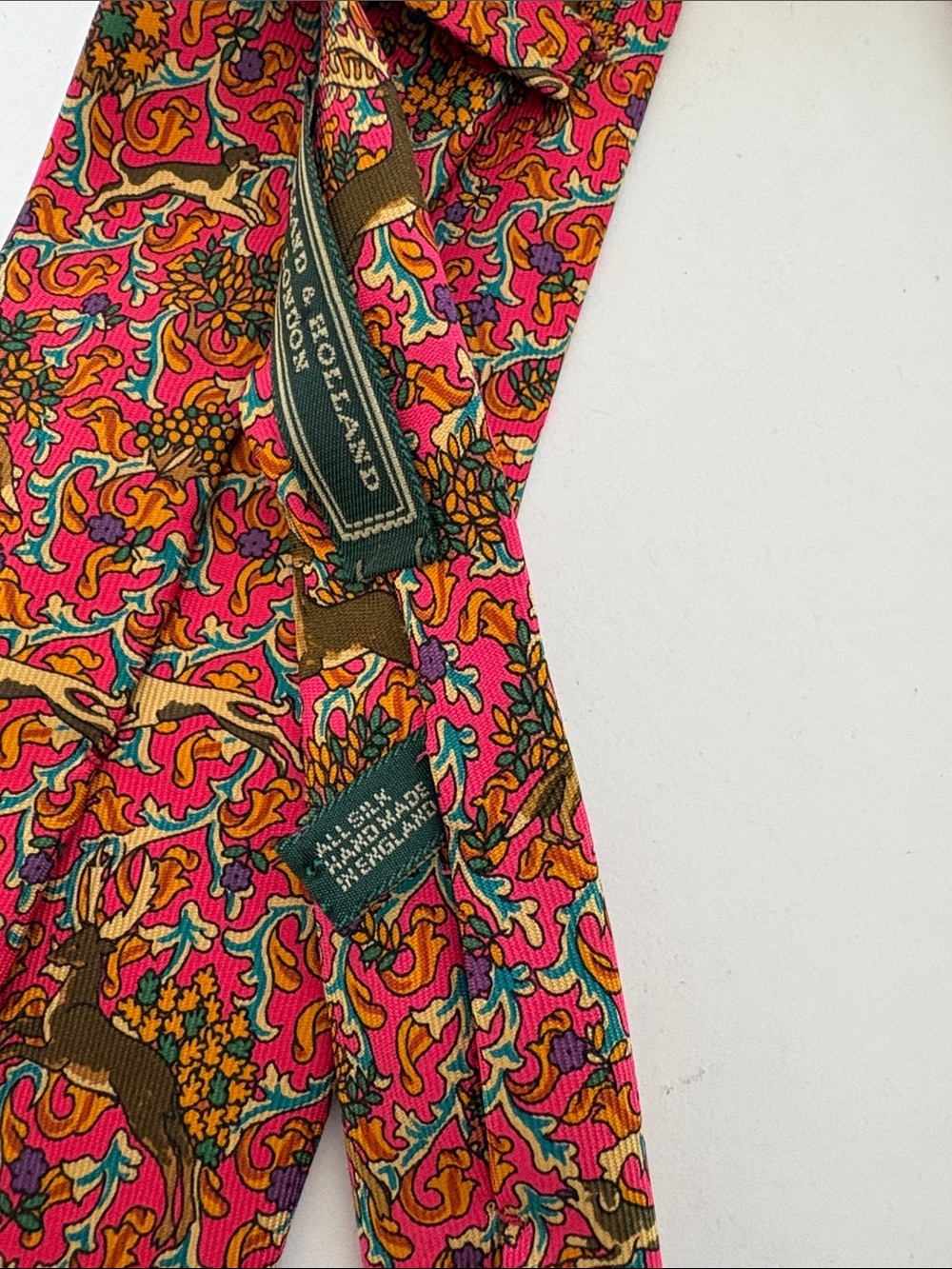 Holland & Holland London Reindeer & Floral Silk Tie - Picture 3 of 6